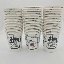 50 Copos de papel descartáveis 8oz (240 ml)